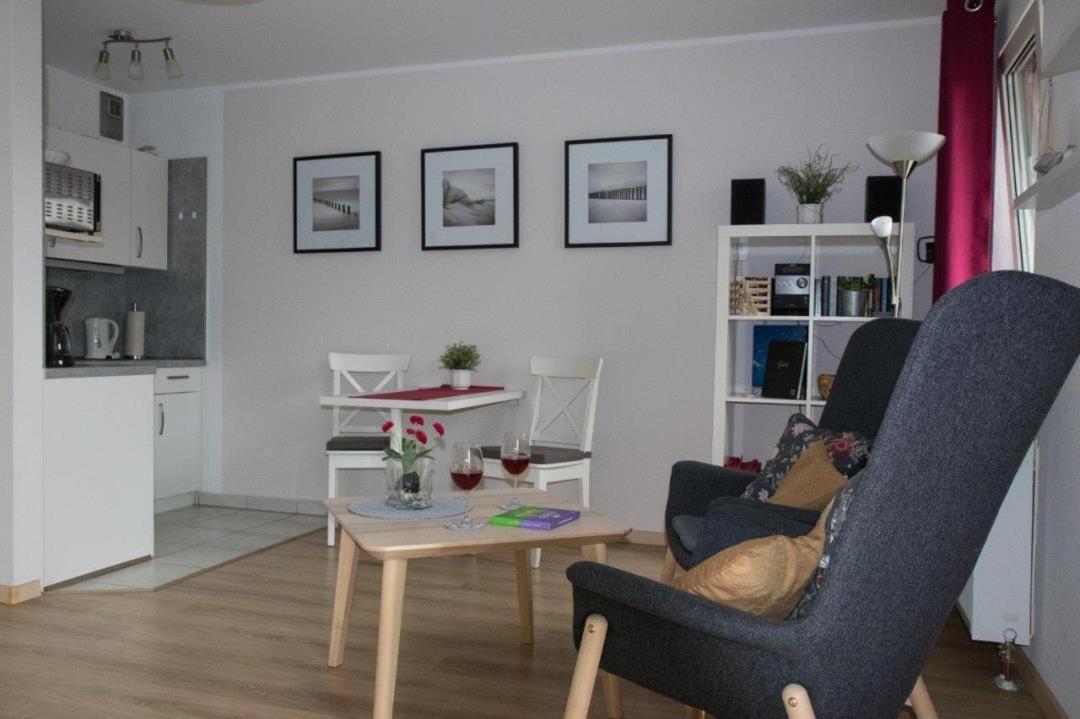 Studio 11 Im Haus Stranddistel, Modernes Studio Im 1 Og Fur 2 Personen In Zingst Exterior photo